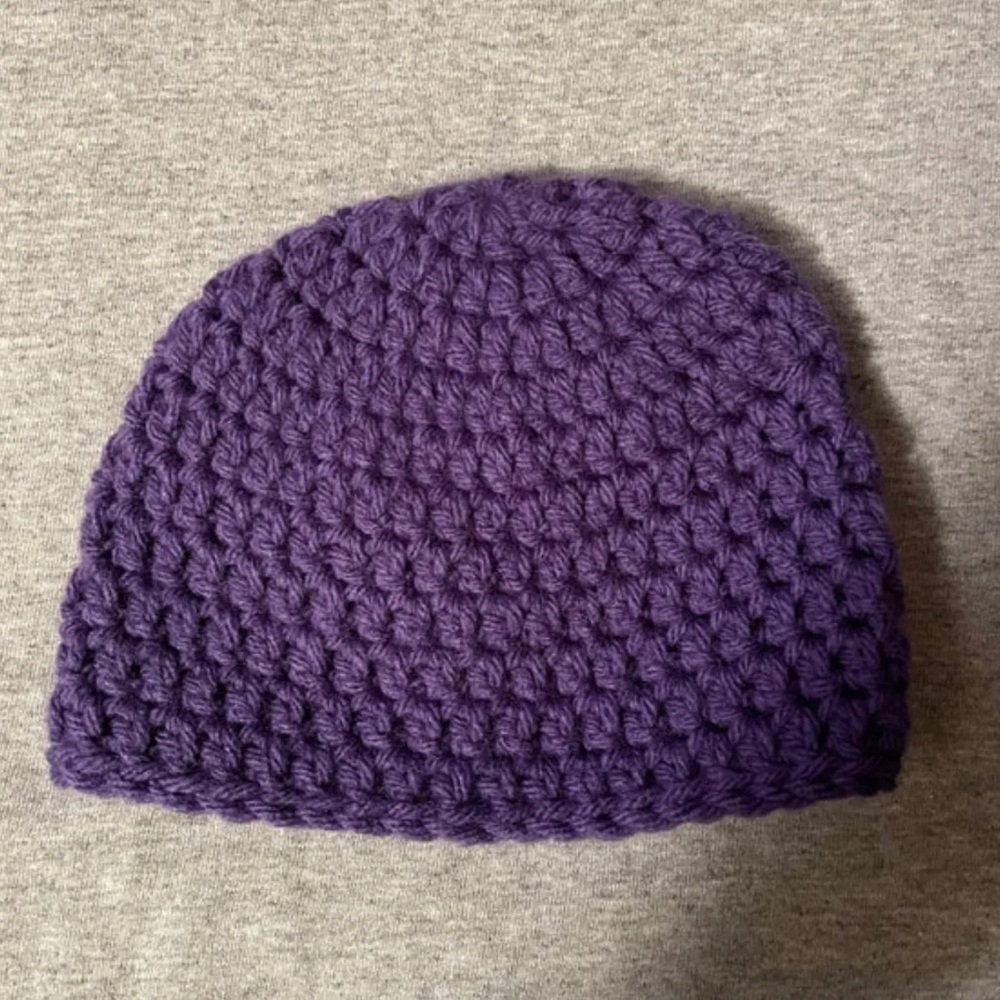 Handmade crochet hats for 0-3 months babies.